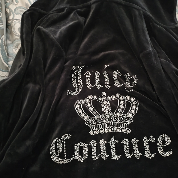 Juicy Couture Sweatsuit - Picture 5 of 7
